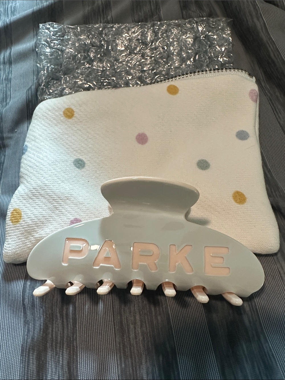 Parke CUPCAKE claw clip NWT